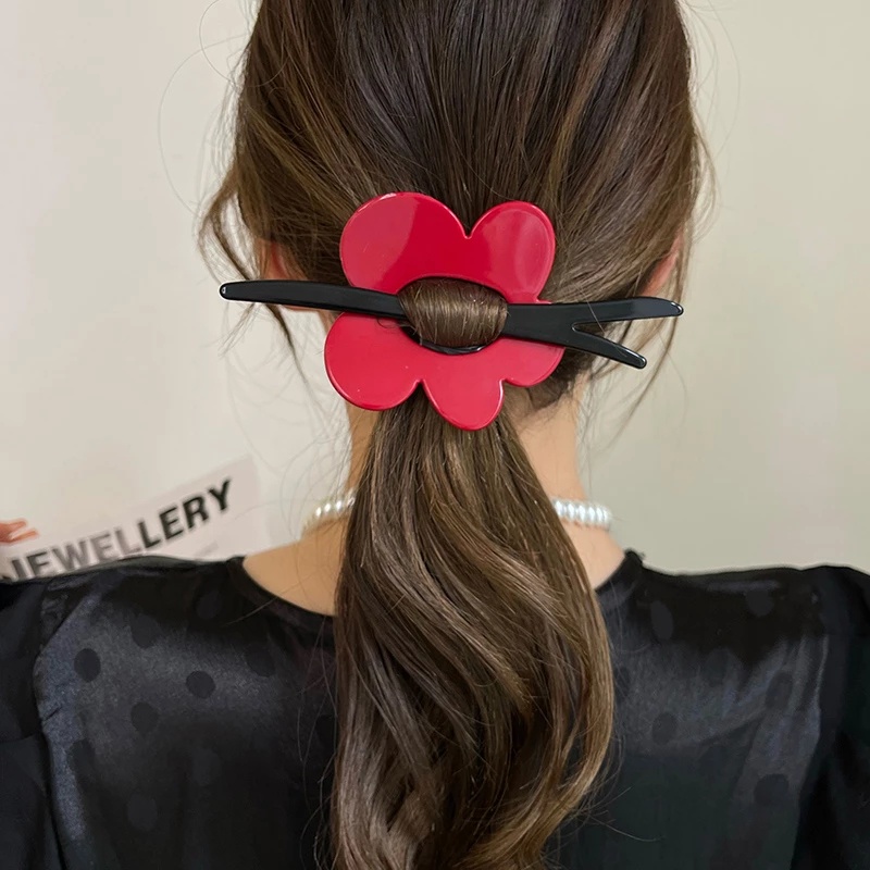 Jepit Rambut Bentuk Bunga Merah Untuk Wanita