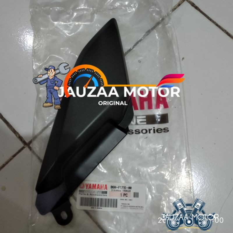 Cover body Kecil New Nmax 2020 kiri ORI yamaha