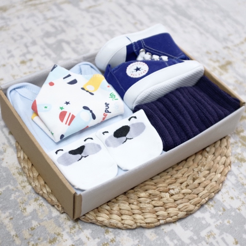 BABY HAMPERS GIFT / KADO LAHIRAN BAYI / BABY GIFT / KADO BAYI LUCU