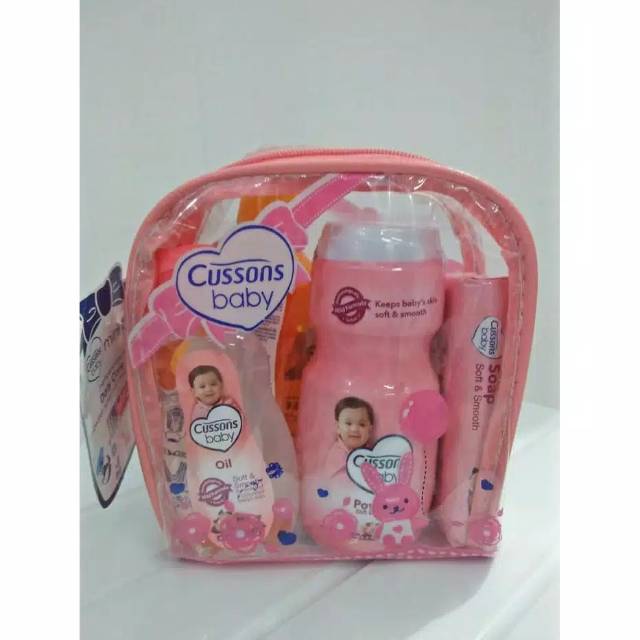 Cussons Set Hadiah Perlngkapan Mandi Baby Gift Set Mini Bag Pink Ungu Biru