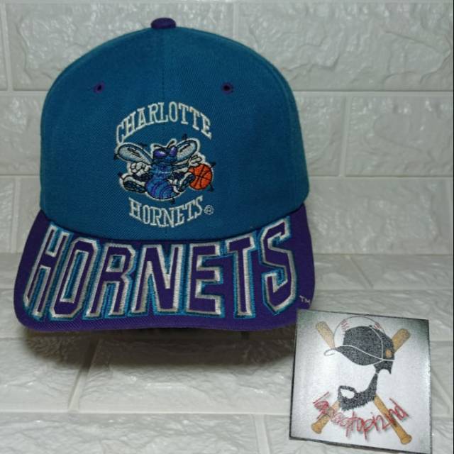 TOPI VINTAGE STARTER NBA CHARLOTTE HORNETS SECOND IMPORT