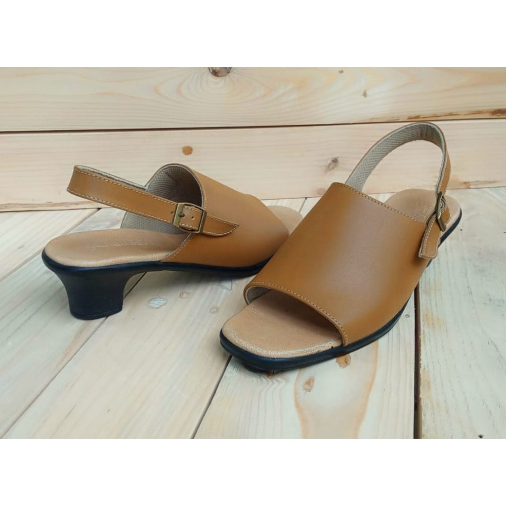 Sepatu Sandal Wanita Kulit Asli Rasheda SR 22 Selop Kasual