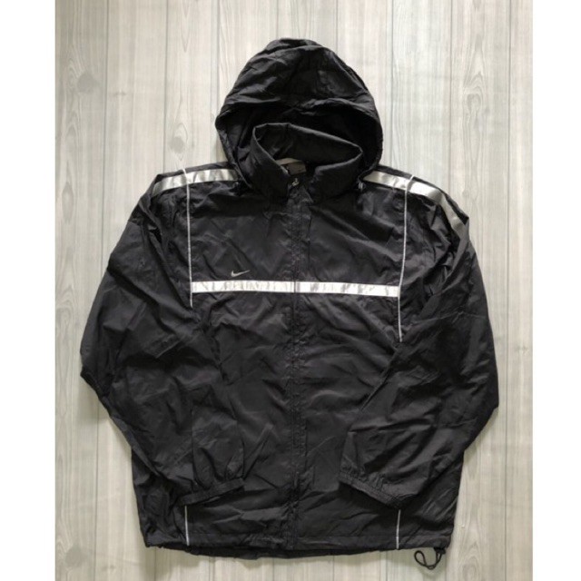 JAKET NIKE SECOND DAN BEKAS