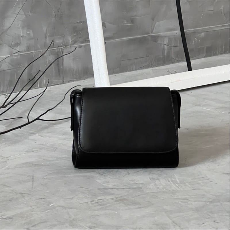 Mailo Sling bag