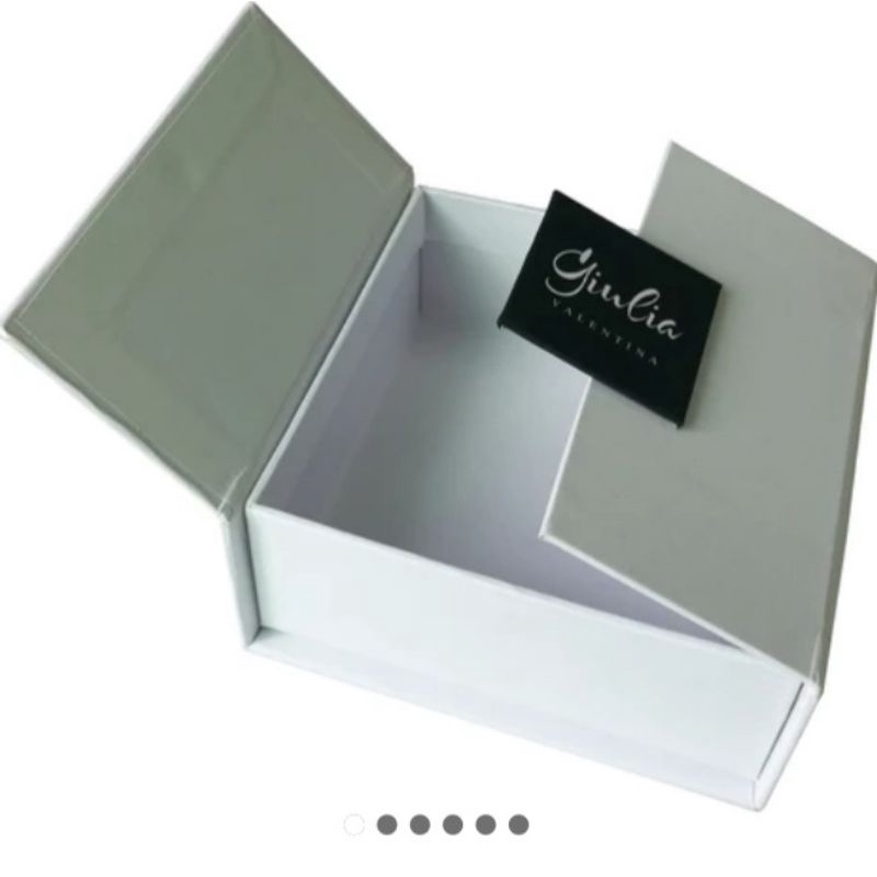 

Box Brand/Box Gift