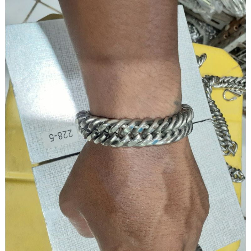 YU8 GELANG RANTAI PRIA JUMBO STAINLESS/GELANG BIKER/GELANG JUMBO