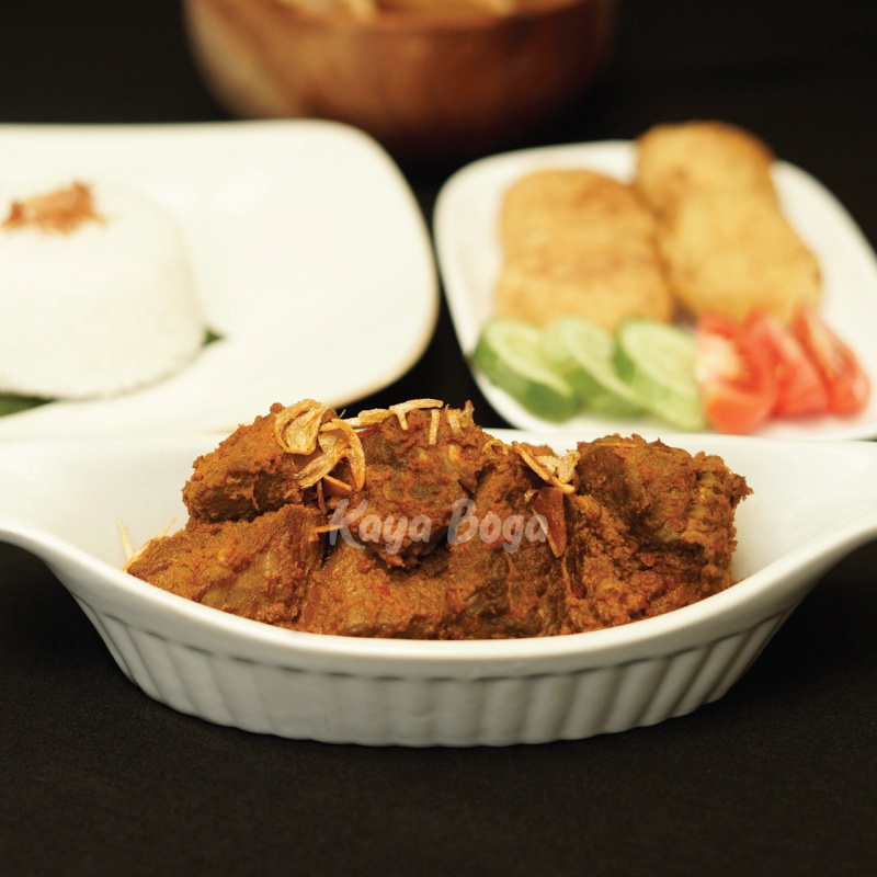 

Kalio Sapi Spesial (Rendang Basah) (Beku/Frozen) by KAYA BOGA