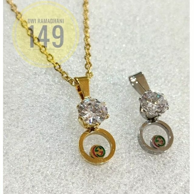 Kalung Titanium Gucci crystal aksesories wanita anti karat 45 cm