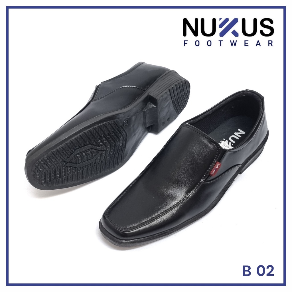 Nukus Sepatu Pantofel Pria Hitam dan Putih - B02 M GB