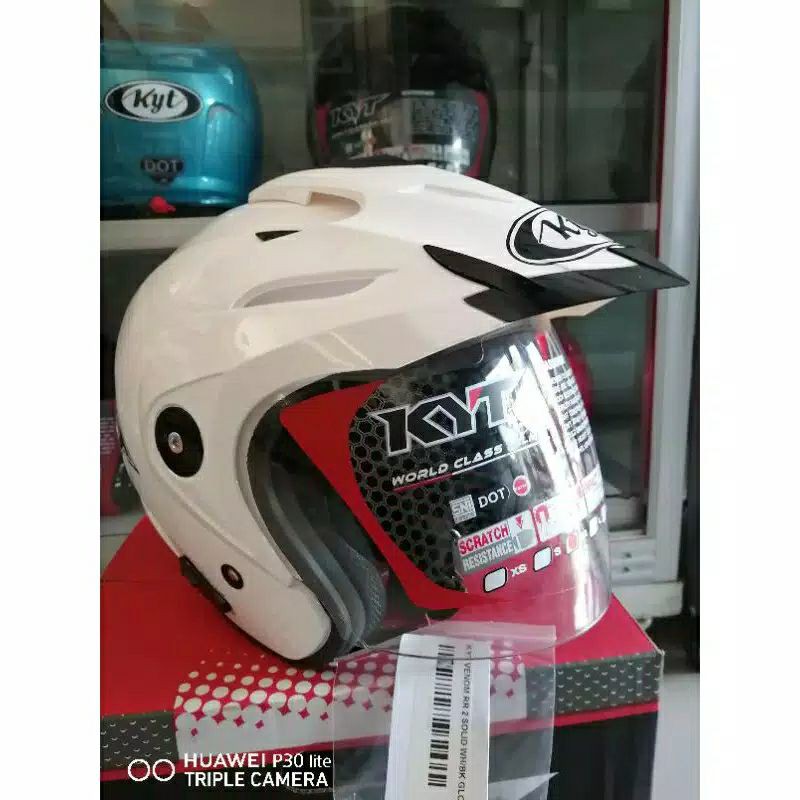 HELM KYT VENOM RR WHITE ORIGINAL DOUBLE VISOR HELM KYT VENOM RR PUTIH ORI DOBEL VISOR KYT 2 VISOR