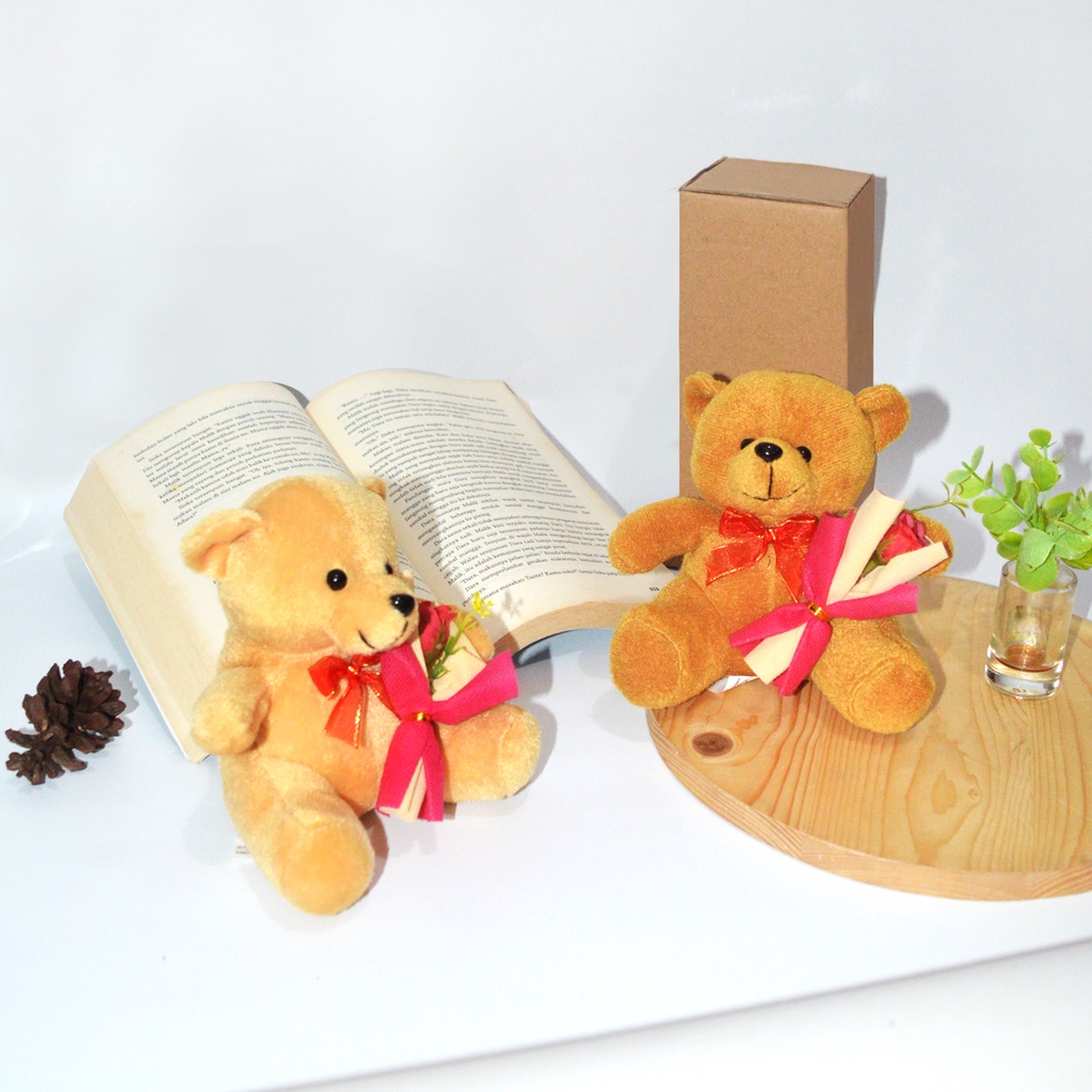 Bouquet boneka mini buket bunga dekorasi kado ulang tahun hadiah boneka wisuda lucu hampers boneka