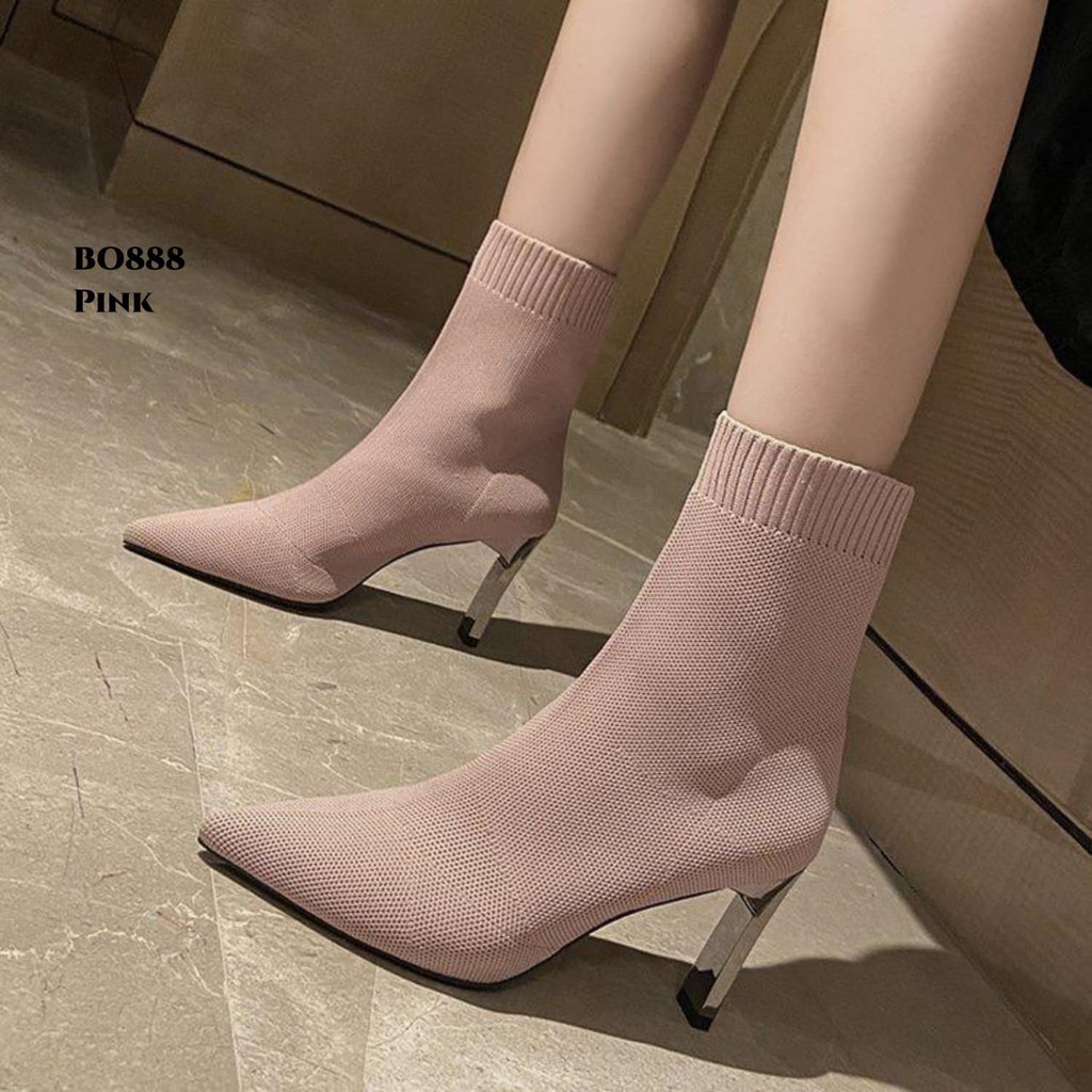 WYN SEPATU HEELS BOOTS ALA KOREA BO888