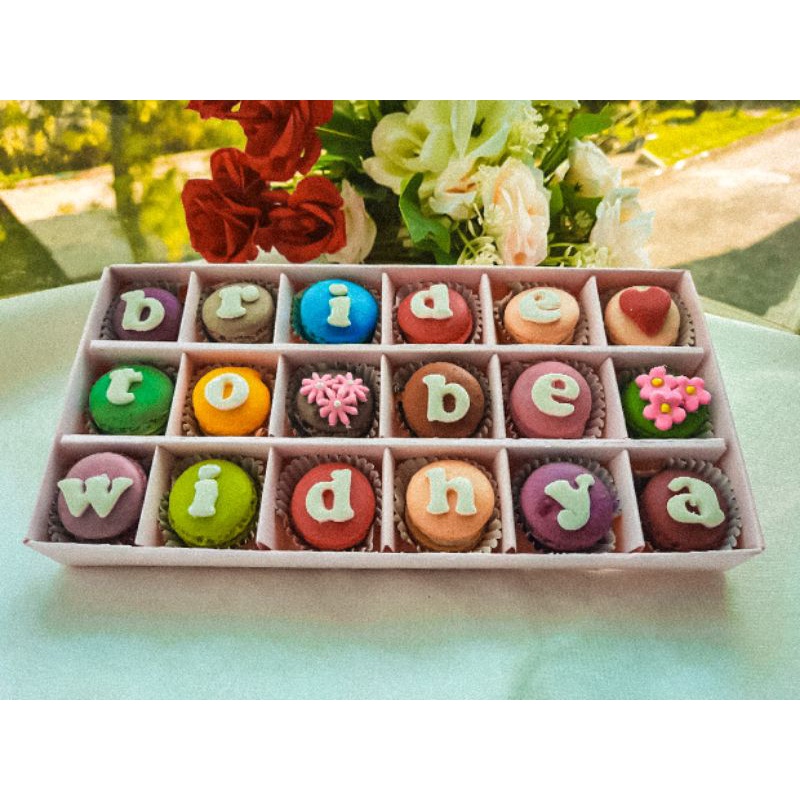 

Baby Macaron Special Edition isi 16 & 18 pcs