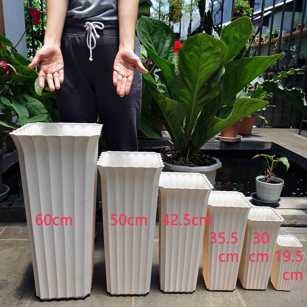 RB VAS BUNGA PLASTIK TINGGI 50 cm, MULUT VAS 20x20cm/ POT BUNGA PLASTIK/ VAS PITA KERUT