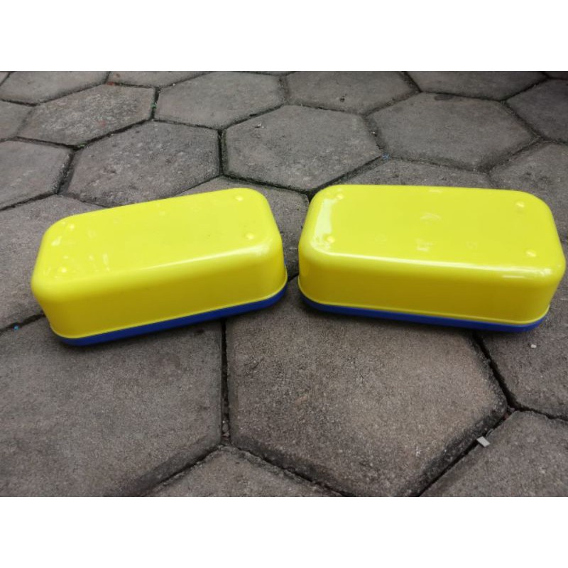 Box Plastik Box Tempat makan warna biru kuning