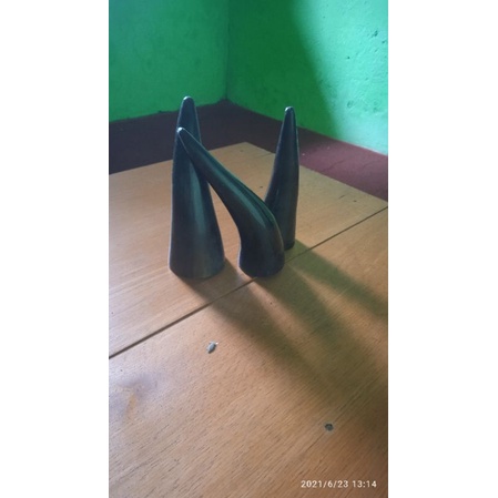 kop bekam tradisional dari tanduk sapi