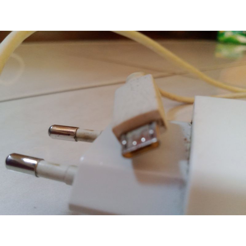 Charger bekas original Realme C3