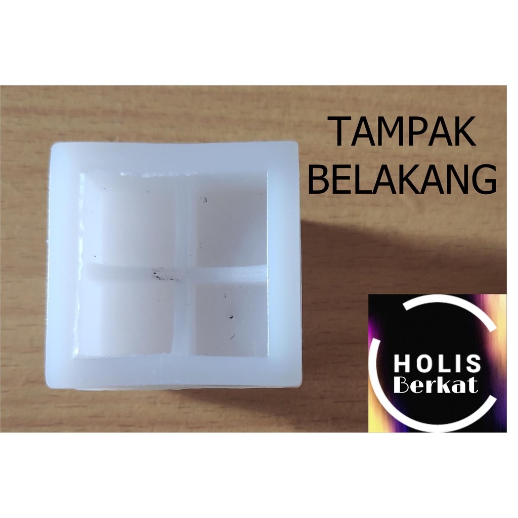 Kaki Plastik Kotak untuk alas meja dan kursi ukuran 3 cm x 3 cm PUTIH