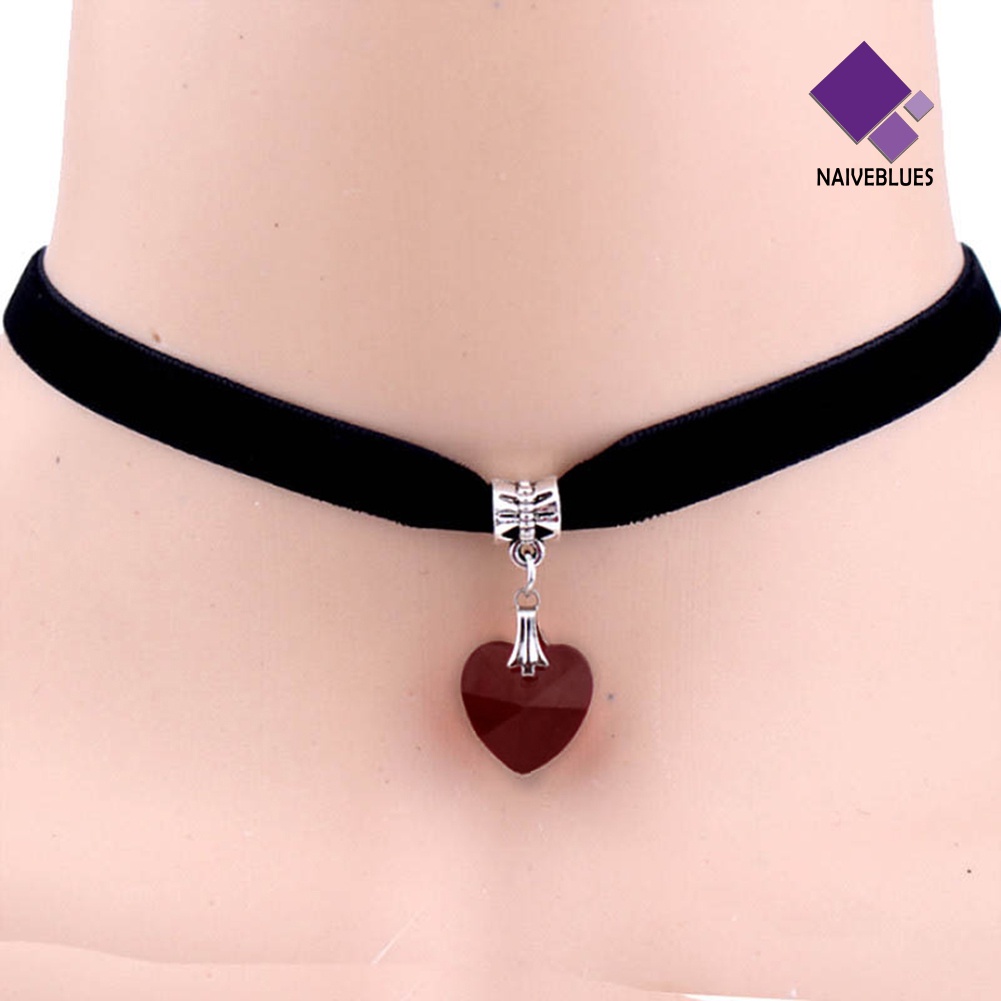 Kalung Choker Pendek Liontin Hati Berlian Imitasi Gaya Gothic Untuk Wanita