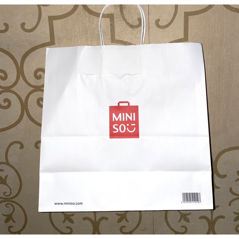 Paper Bag MINISO Original Pembungkus Kado Ukuran Medium ( READY STOCK JKT )