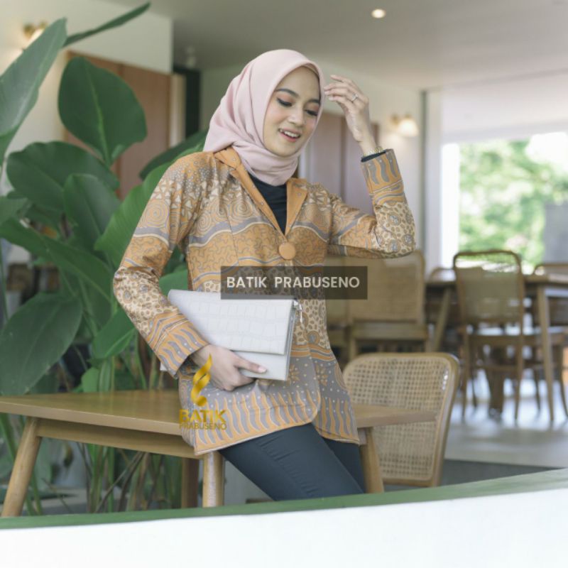 Blazer Batik Wanita Lengan Panjang Kwalitas Premium Motif Novi Kuning Seragam Kerja Kantoran Batik Prabuseno Modern
