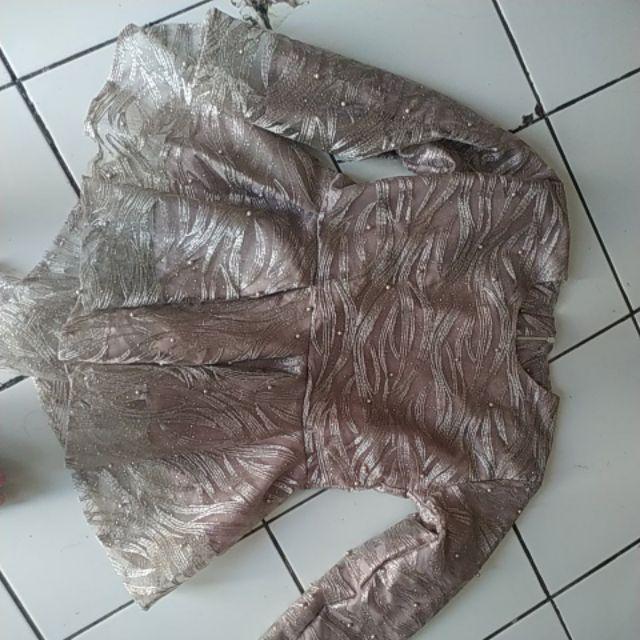 Maura Couple - Sania Ruffle Batik Couple Ori Ndoro Jowi Dnt Garansi Termurah Shopee  Brukat Mutiara