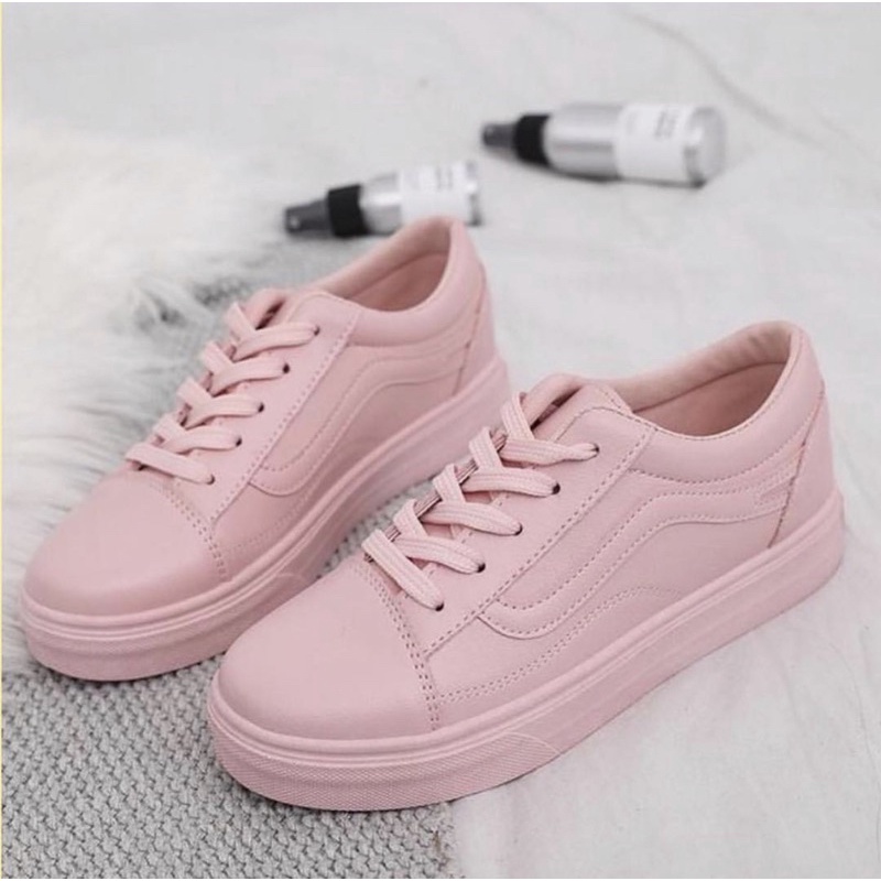 Sepatu Sneakers P07 import realpict