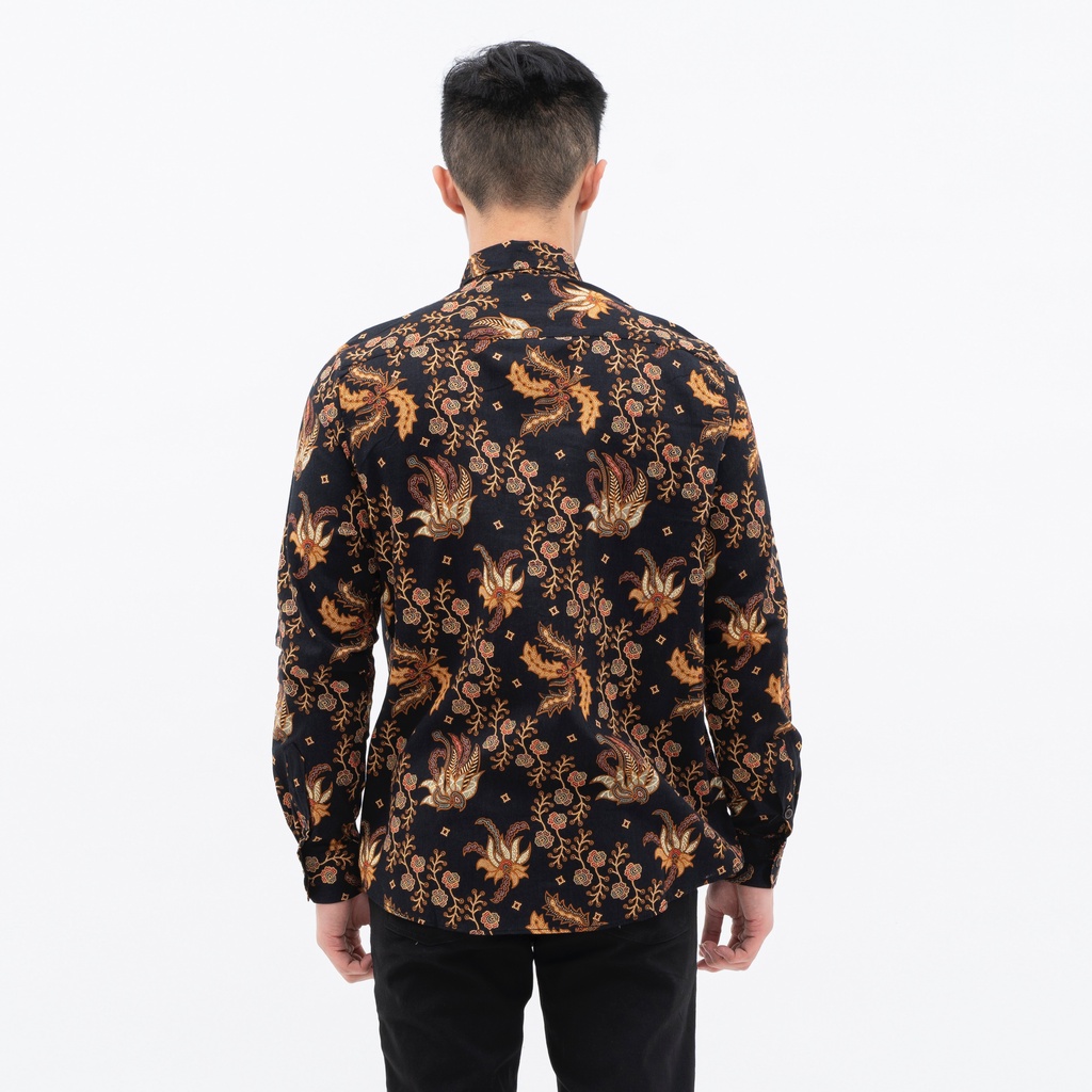 Sanvanina Kemeja Batik Pria Slim Fit Printing - Batik Lengan Panjang Adipati Black E-1565