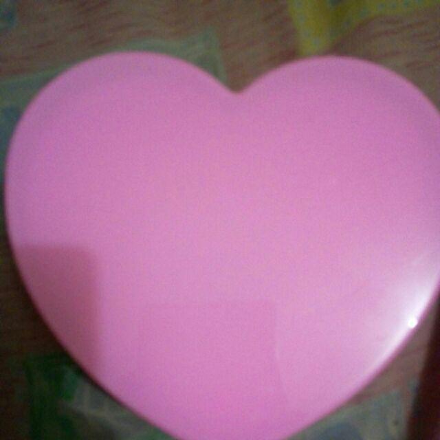 Clean Heart Lunch Box Bentuk Hati