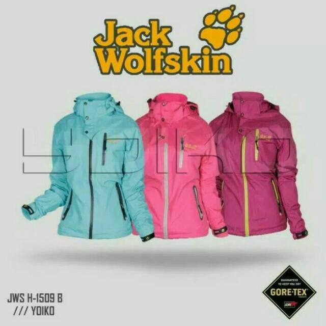 Jaket Outdoor Gunung Cewek Waterproof Jack Wolfskin 1509BB Murah Impor