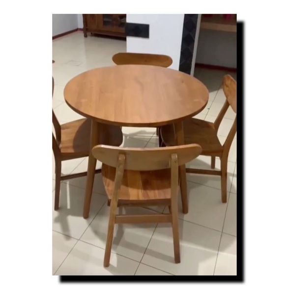 SET MEJA MAKAN BULAT KAYU JATI SET KURSI MAKAN RETRO SET MEJA CAFE SET KURSI CAFE JATI JEPARA