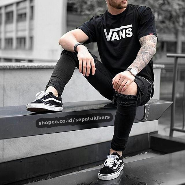 vans old skool black and white outfit