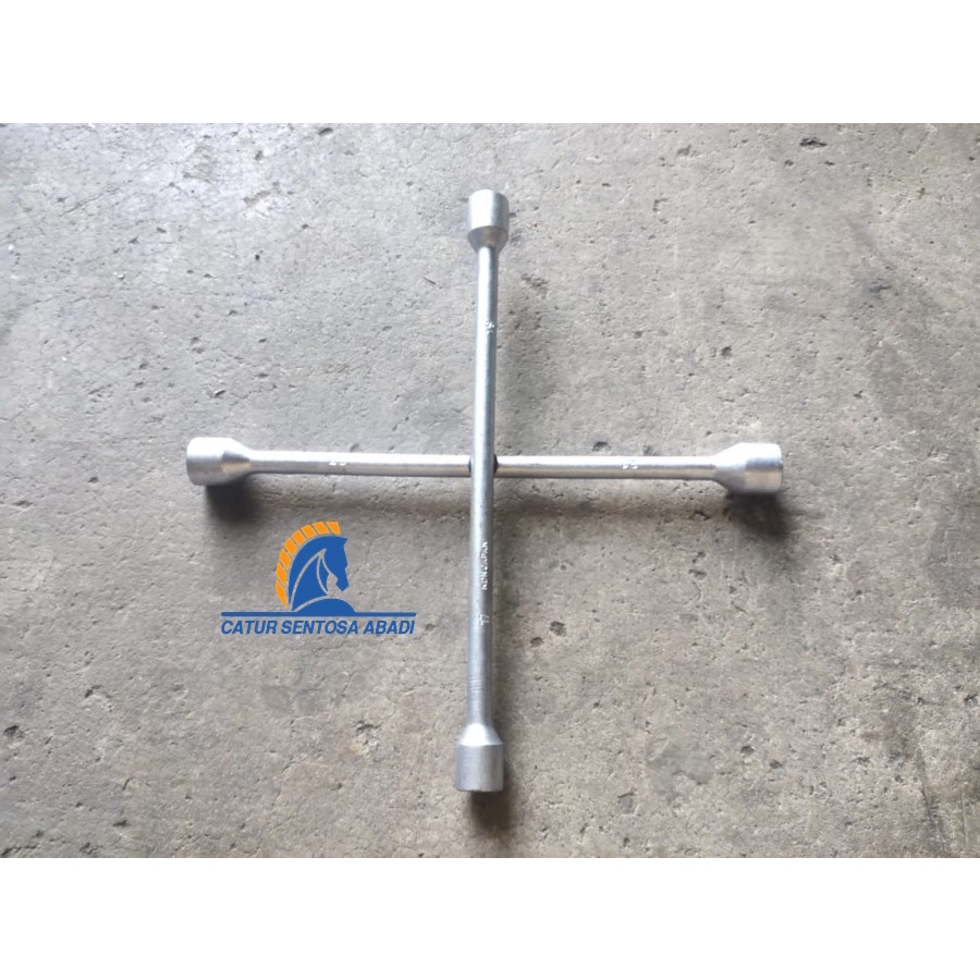 Kunci Roda Mobil Palang Ban Mobil 4 Way Lug Wrench Cross 17-19-21-23mm CSA