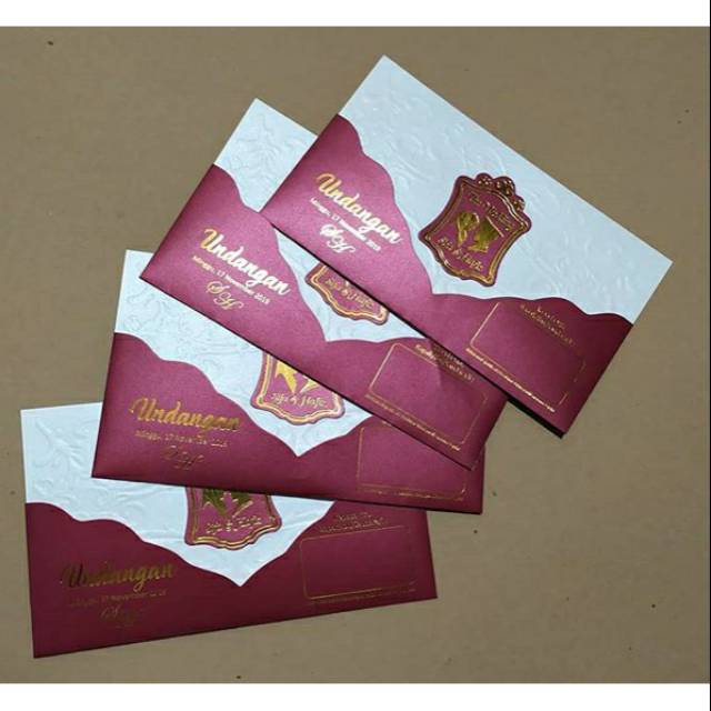 Undangan pernikahan (harga untuk 500 pcs)