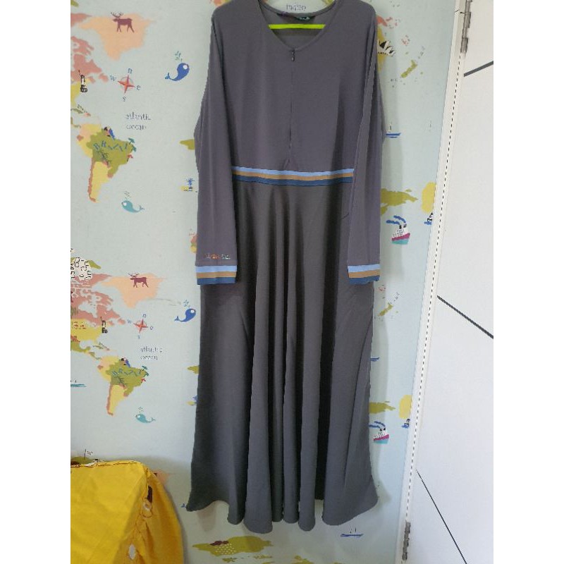 sale preloved dress qoriah dark grey sisesa