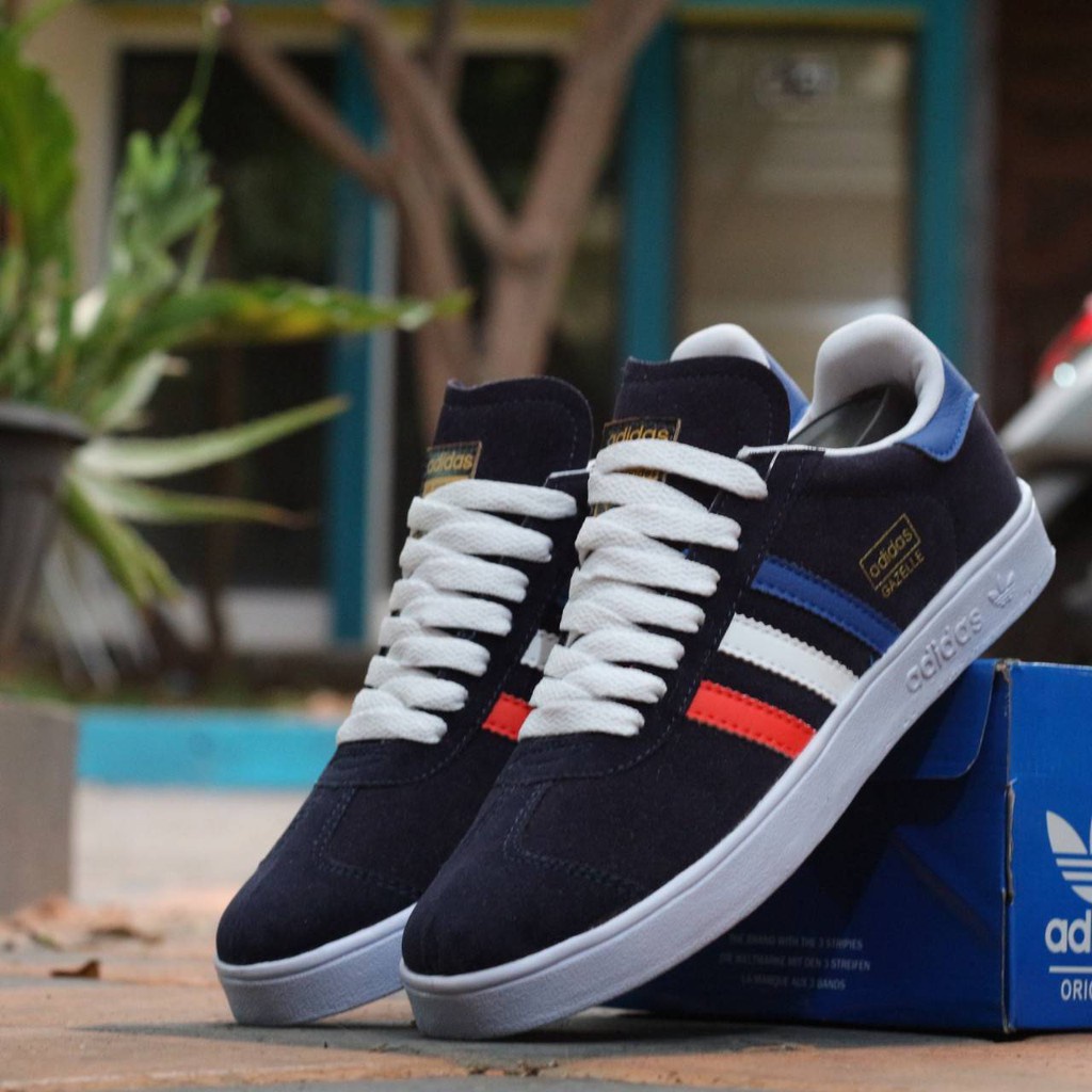 SEPATU PRIA ADIDAS GAZELLE /SEPATU SANTAI PRIA /SEPATU KASUAL PRIA COD (BAYAR DITEMPAT)