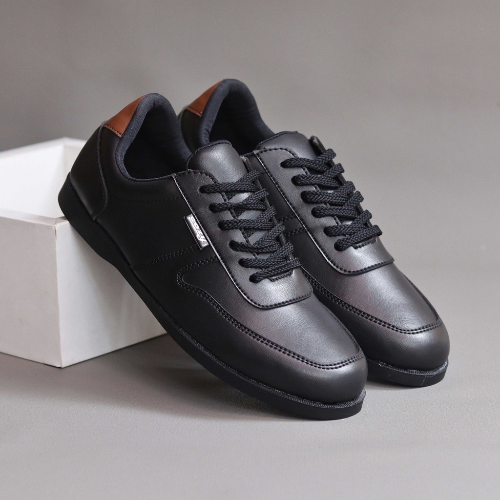 Xshoesbdg.id x Csz Sepatu Casual Pria Sneakers Sepatu Pria Casual Sepatu Sneaker Pria Cowok kulit Pu Sepatu Kasual Semi Formal Kerja Nongkrong