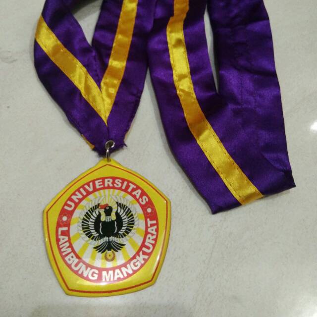 

Medali stainles tali satin, dibuat sesuai order CUSTOM, online seluruh nusantara siap dikirim