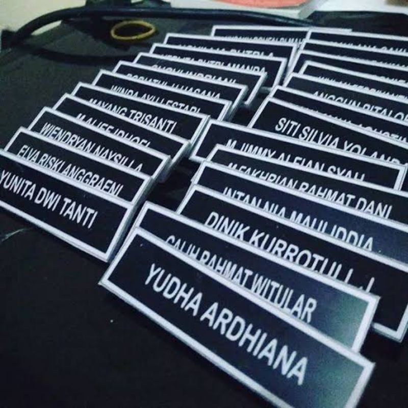 

Pin Nama