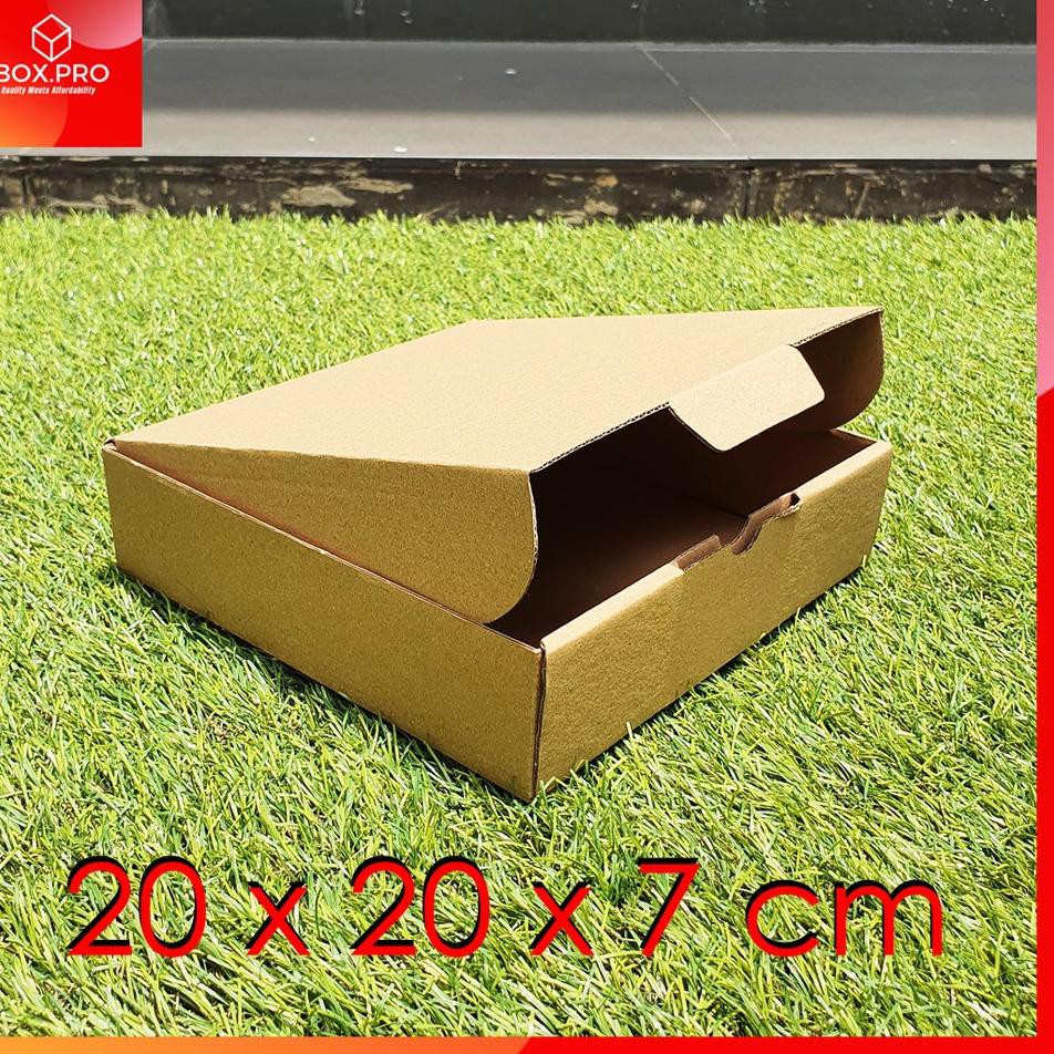 

Rebornϟtop Kardus Dus uk 20x20x7 cm ( 10 pcs ) Die Cut Box Kotak Packing Aksesoris Baju Makanan Pizz