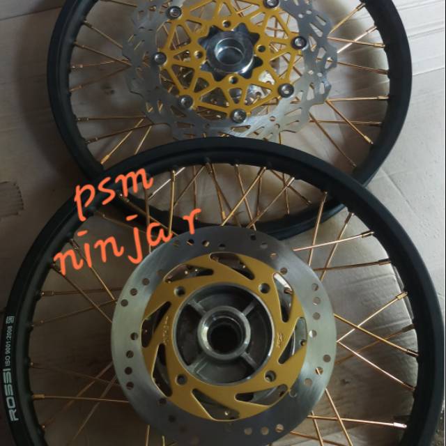 Pelek ninja r  dan rr merek rossi ring 17