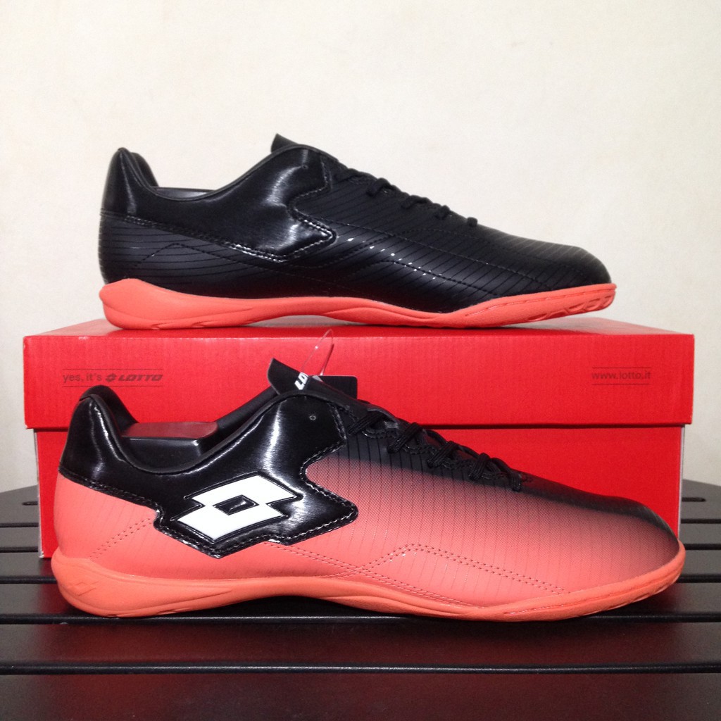 Promo Terbaru Sale Sepatu Futsal Lotto Severa IN Black Bright Peach L01040019 Original BNIB