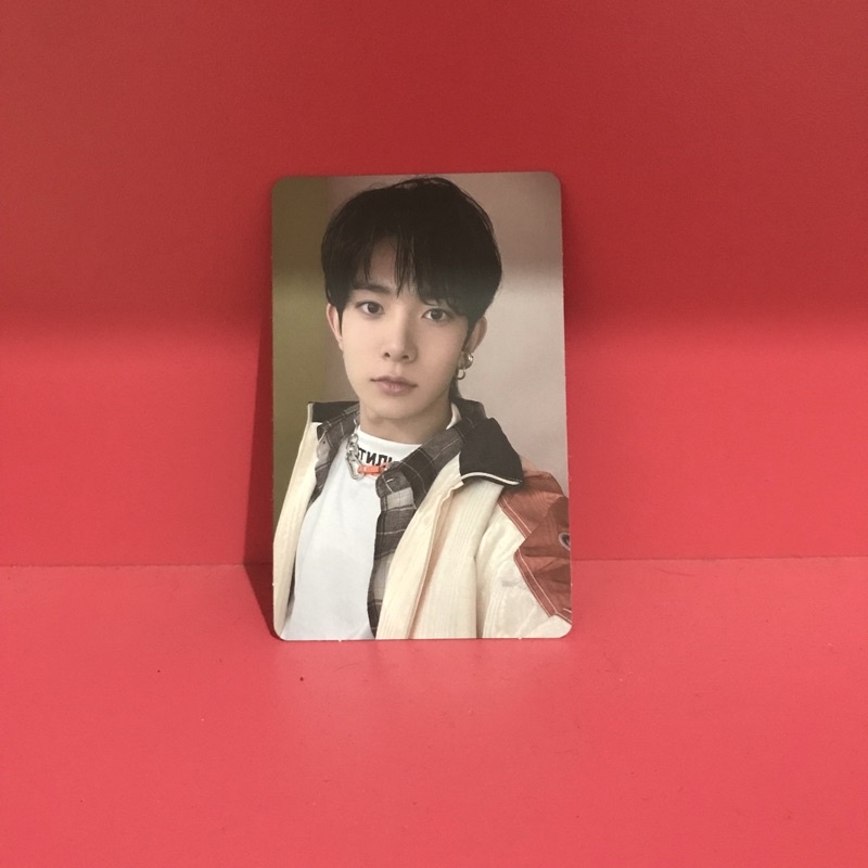 Pc heeseung bdc down ver selca (booked)