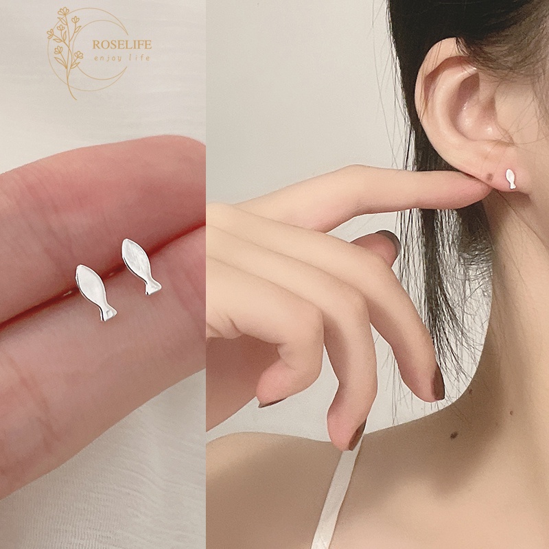 Roselife 1 Pasang Anting Tusuk Sterling Silver 925 Desain Ikan Kecil Simple Lucu Untuk Wanita