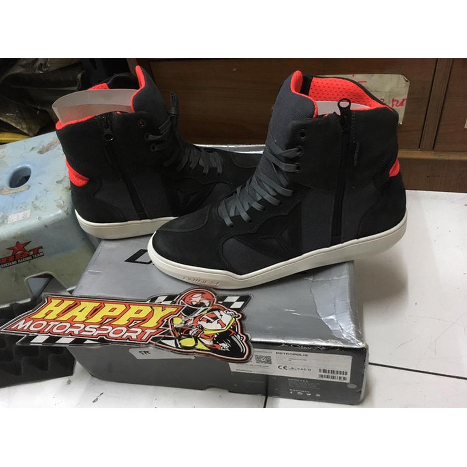 Jual Sepatu dainese touring Dynamica Waterproof black redfluo originalItal Limited