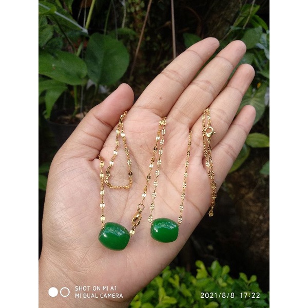 kalung titanium mainan giok