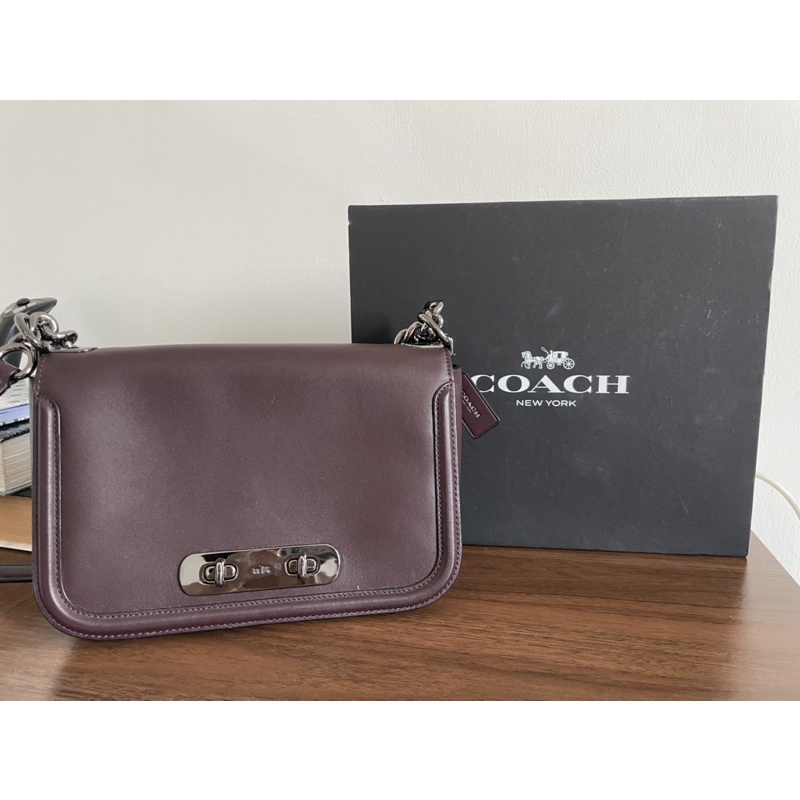 COACH SWAGGER CROSSBODY OXBLOOD (ORIGINAL)
