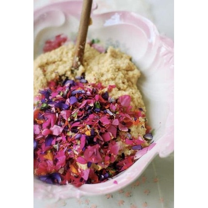 

Dried Edible Flower Mix Bunga 5Gr Kering Hiasan Kue Makanan Bunga 1