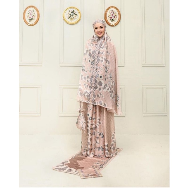 Readyyy...siap kirim mukena prayer set by wk