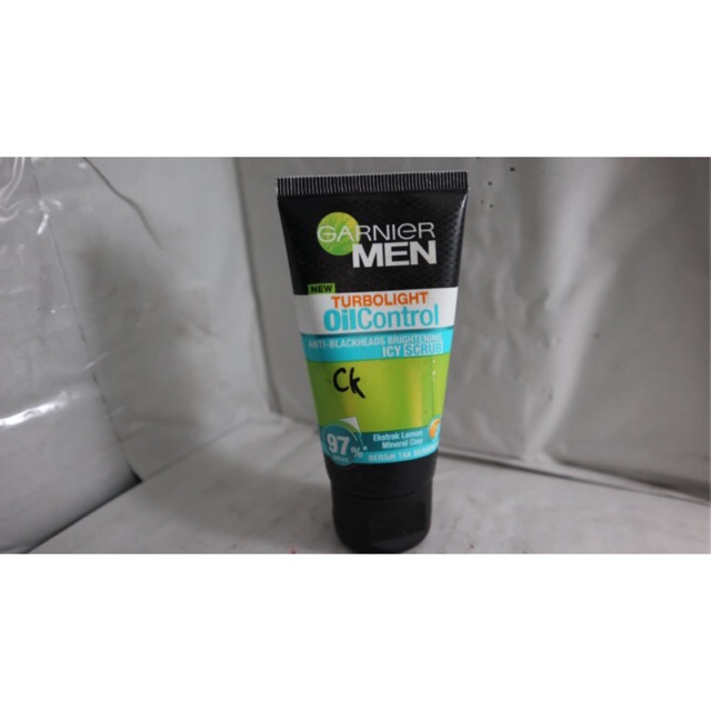 [ 100 ml ] all series - garnier men turbo light oil control cooling scrub - garnier men turbo light oil control icy scrub